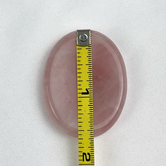 Rose Quartz worry stone palm stone oval thumb stone rock healing crystal gift - Picture 10 of 10